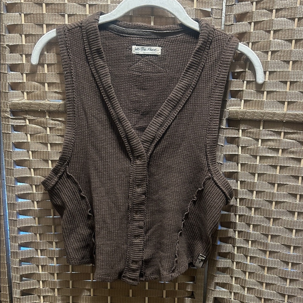 Brown Knit Sleeveless Top